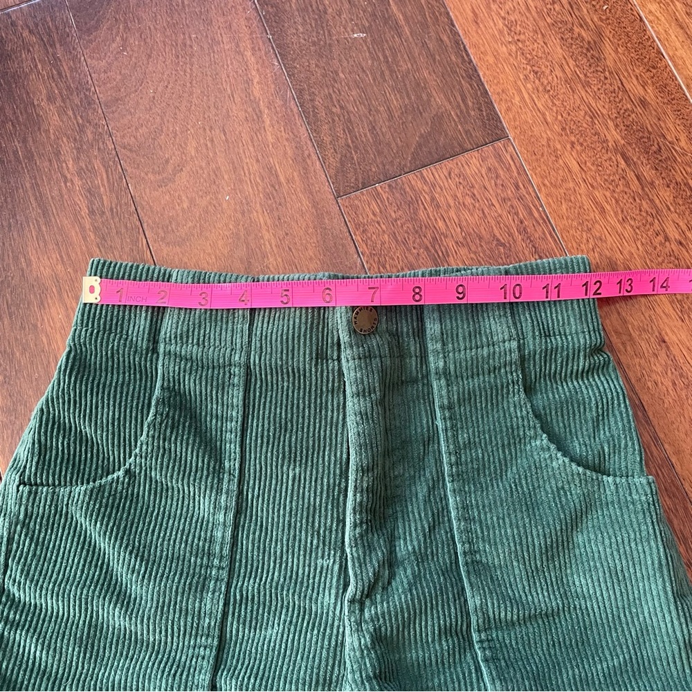 Hammies Green Corduroy Shorts Women’s High Waisted Elastic Waist Pockets 24 - Picture 11 of 12